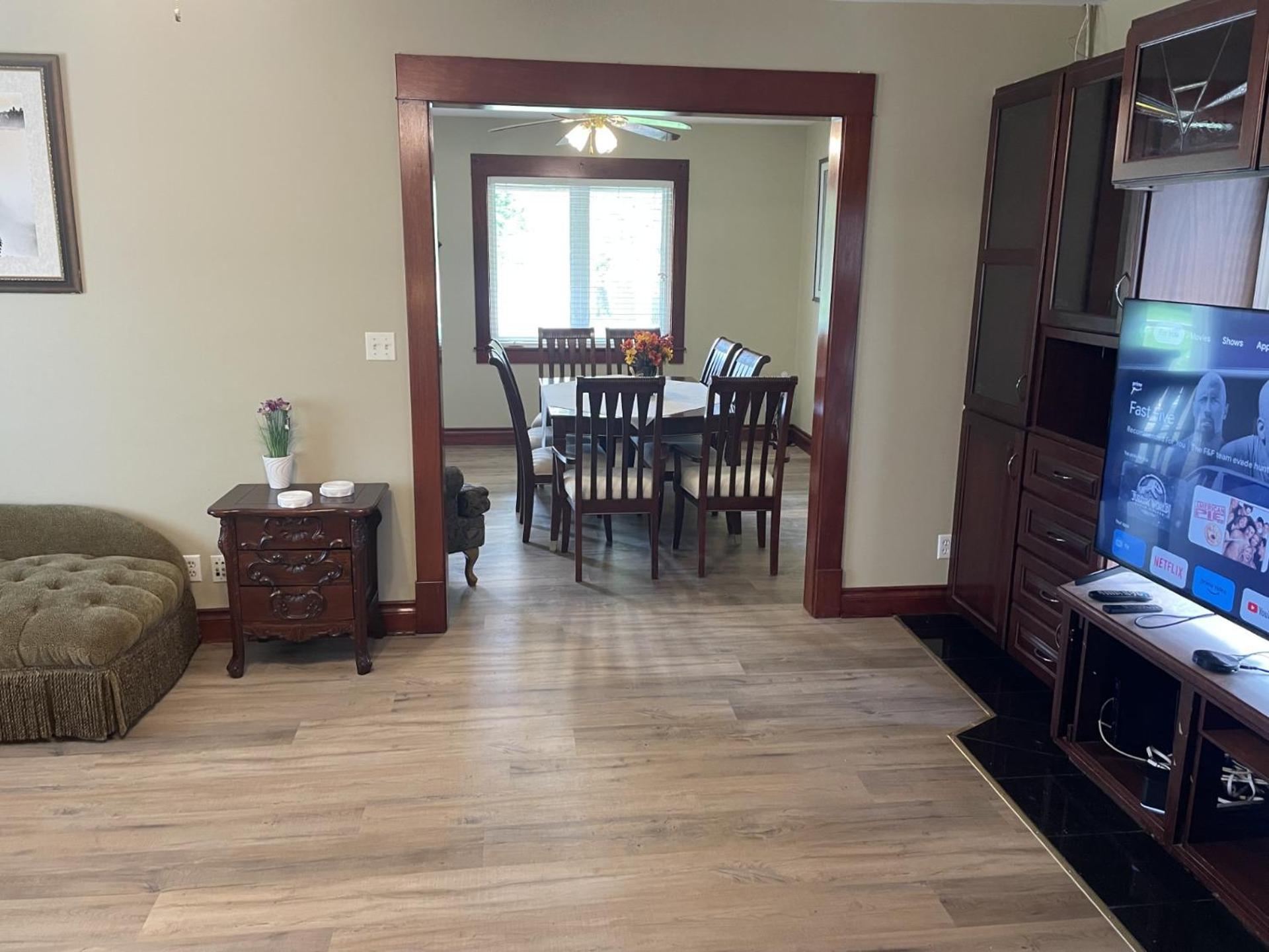 Peaceful Residence On Palmer Ave - Close To The Falls & Complimentary Breakfast Delivered Daily To The Rental Niagara Falls Exterior photo